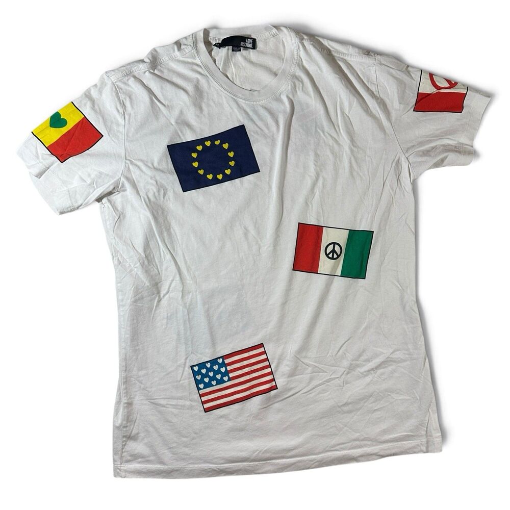 Love Moschino XL Graphic T-Shirt Flags “Peace & Love” Hearts Italy USA UK White
